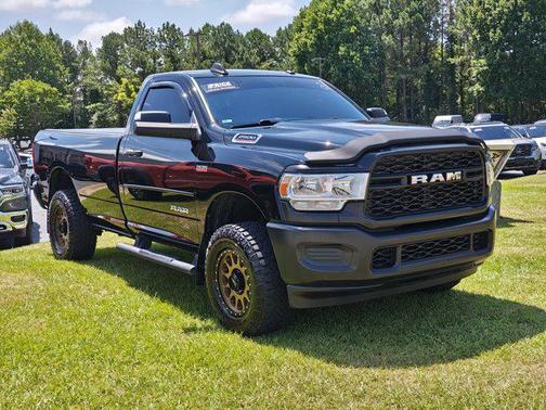 2021 RAM 2500 Tradesman Regular Cab 4x4 8' Box