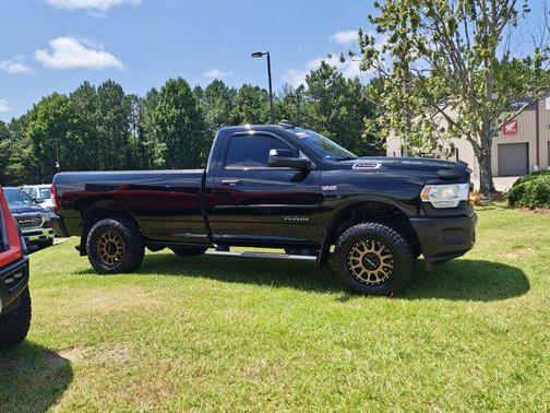2021 RAM 2500 Tradesman Regular Cab 4x4 8' Box