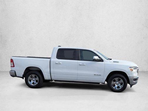 Bright White Clearcoat 2021 RAM 1500 Big Horn/Lone Star