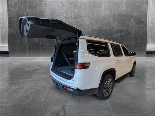 2025 Jeep Wagoneer 4x4