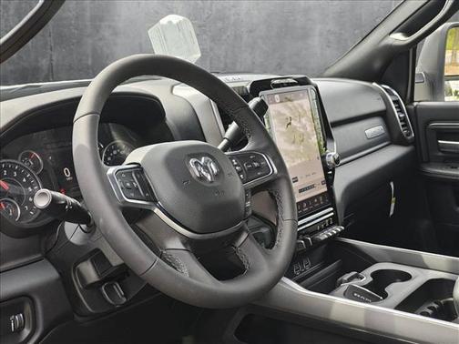 2025 RAM 2500 Big Horn Crew Cab 4x4 6'4' Box