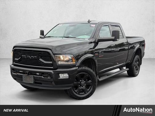2018 RAM 2500 Laramie Crew Cab 4x4 6'4' Box