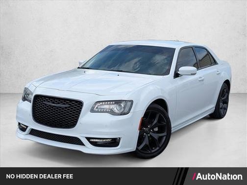 Bright White Clearcoat 2022 Chrysler 300 Touring