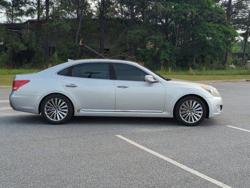 2014 Hyundai Equus Signature