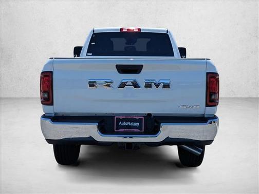 Bright White Clearcoat 2026 RAM 2500 Tradesman Crew Cab 4x4 8' Box