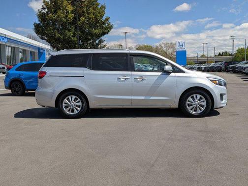 Bright Silver 2015 Kia Sedona LX