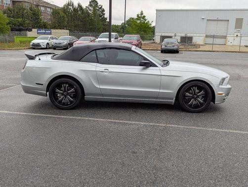 Black 2014 Ford Mustang V6