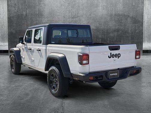 2025 Jeep Gladiator Sport