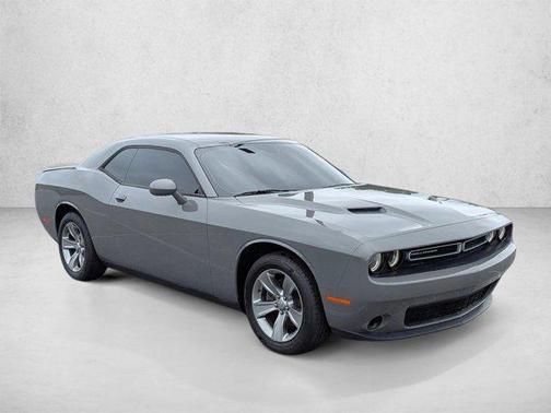 Destroyer Gray Clearcoat 2019 Dodge Challenger SXT