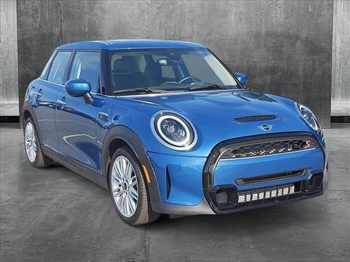 2024 MINI Hardtop Cooper S