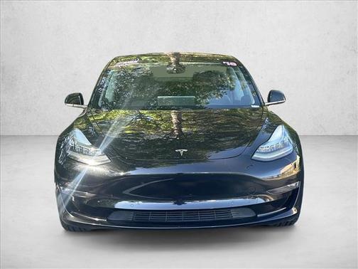 Pearl White Multi-Coat 2018 Tesla Model 3 Long Range