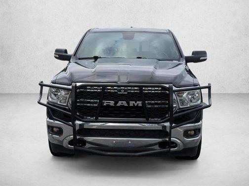 Diamond Black Crystal Pearlcoat 2022 RAM 1500 Big Horn/Lone Star