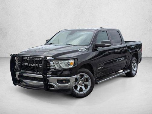 Diamond Black Crystal Pearlcoat 2022 RAM 1500 Big Horn/Lone Star