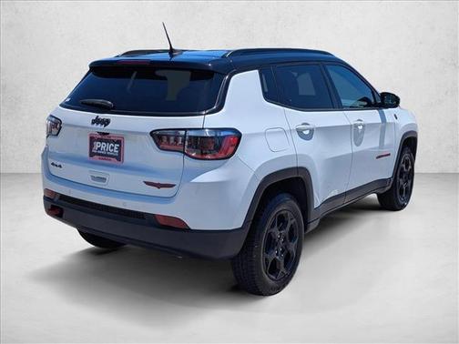 Bright White Clearcoat 2023 Jeep Compass Trailhawk