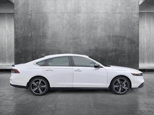 2023 Honda Accord Hybrid Base