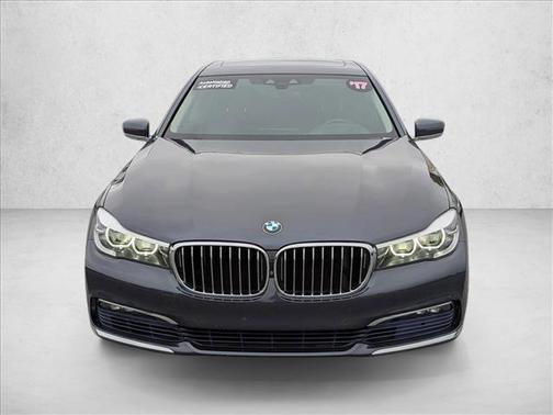 2017 BMW 740 740i
