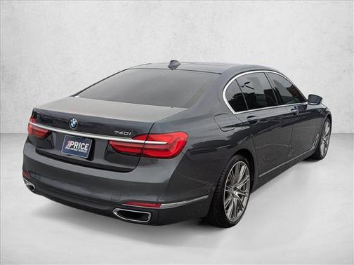 2017 BMW 740 740i