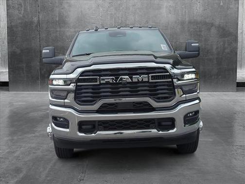 2025 RAM 3500 Tradesman Crew Cab 4x4 8' Box