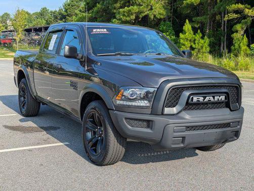 2024 RAM 1500 Classic Warlock Crew Cab 4x2 5'7' Box