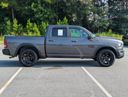 2024 RAM 1500 Classic Warlock Crew Cab 4x2 5'7' Box