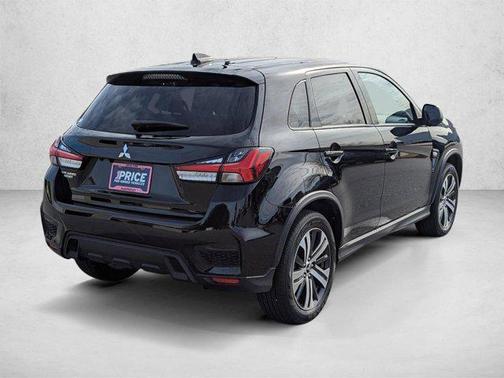 White 2025 Mitsubishi Outlander Sport 2.0 S