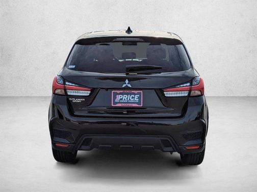 White 2025 Mitsubishi Outlander Sport 2.0 S