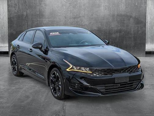 2024 Kia K5 GT-Line