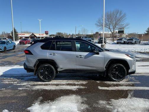 2023 Toyota RAV4 Hybrid SE