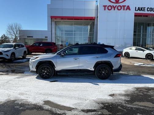 2023 Toyota RAV4 Hybrid SE