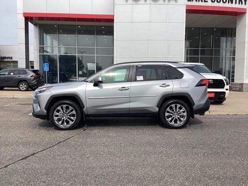 2025 Toyota RAV4 XLE Premium