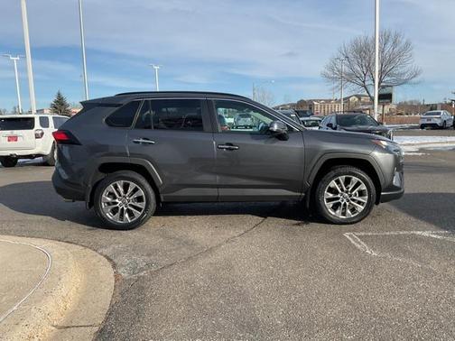 2023 Toyota RAV4 Limited