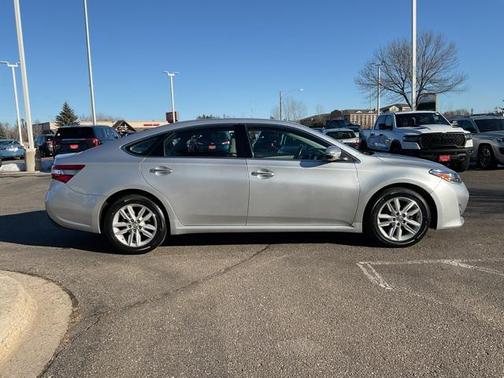 2014 Toyota Avalon XLE