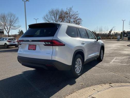 2024 Toyota Grand Highlander Hybrid XLE