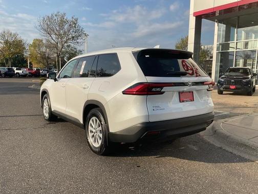 2024 Toyota Grand Highlander Hybrid XLE