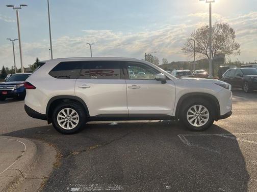 2024 Toyota Grand Highlander Hybrid XLE