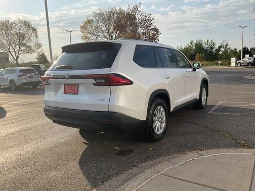 2024 Toyota Grand Highlander Hybrid XLE