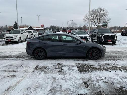 2022 Tesla Model 3 Performance