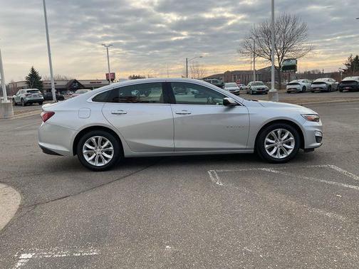 2021 Chevrolet Malibu FWD LT