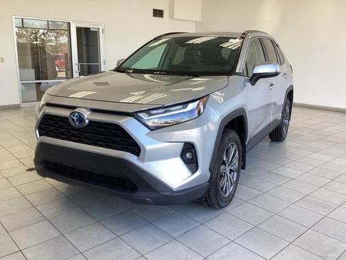 2024 Toyota RAV4 Hybrid XLE Premium