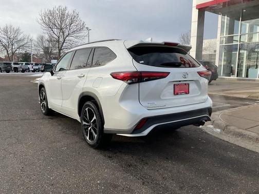 2021 Toyota Highlander XSE