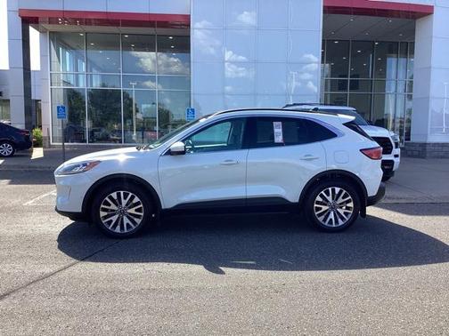 2021 Ford Escape Titanium
