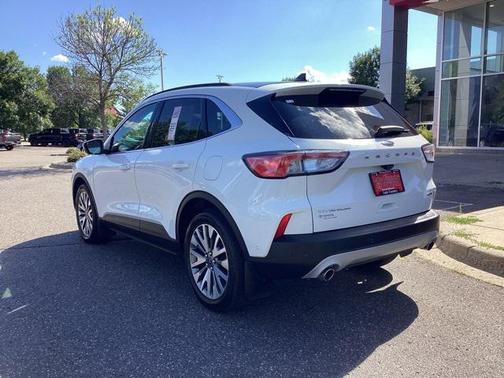 2021 Ford Escape Titanium