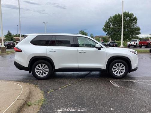 2024 Toyota Grand Highlander Hybrid XLE