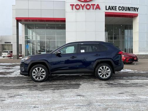 2025 Toyota RAV4 XLE Premium