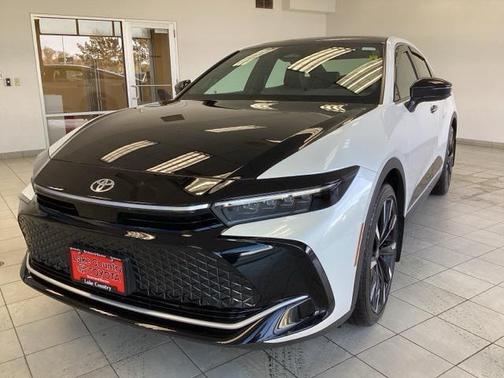 2024 Toyota Crown Platinum