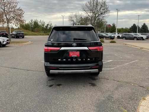 2024 Toyota Sequoia Capstone