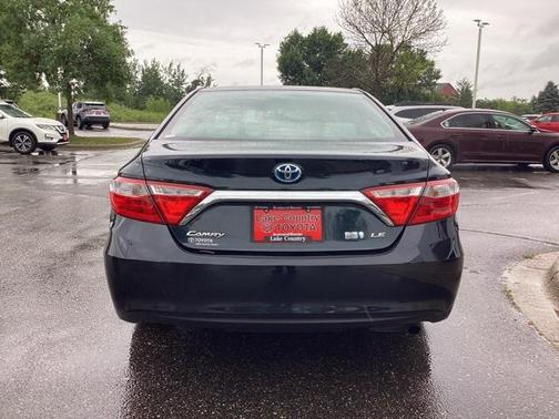 2016 Toyota Camry Hybrid LE