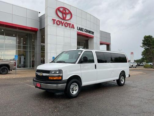 Summit White 2025 Chevrolet Express 3500 RWD 3500 Extended Wheelbase LT