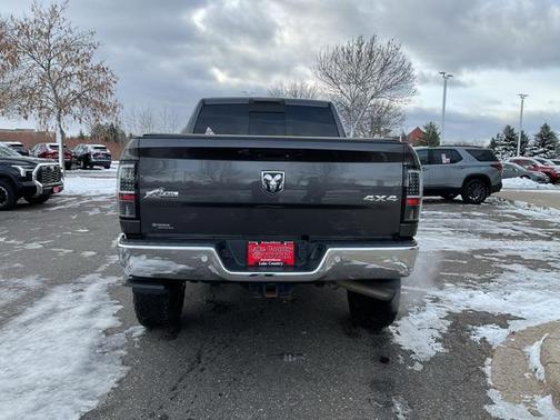 2018 RAM 2500 Big Horn Crew Cab 4x4 6'4' Box
