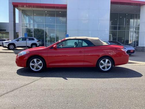 2005 Toyota Camry Solara SLE V6